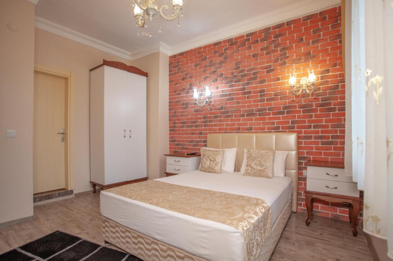 Ozmen Old Town Kaleici Adult Only Otel 2*